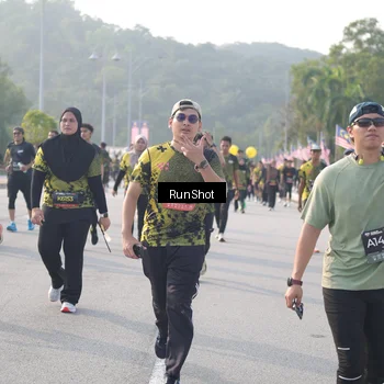 Runner Photo 6880270