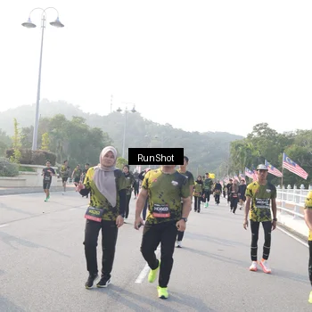 Runner Photo 6880439