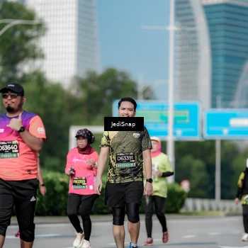 Runner Photo 6880481