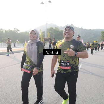 Runner Photo 6880488