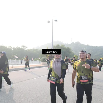 Runner Photo 6880496