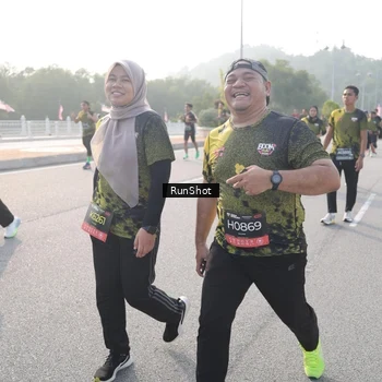 Runner Photo 6880507