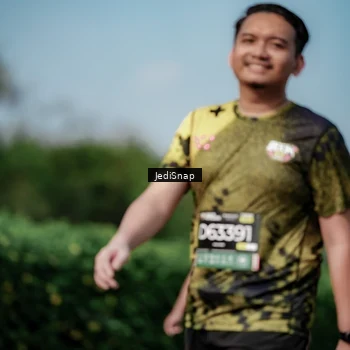 Runner Photo 6880553