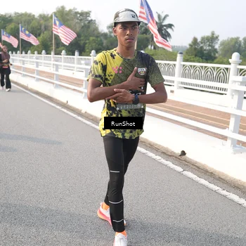 Runner Photo 6880566