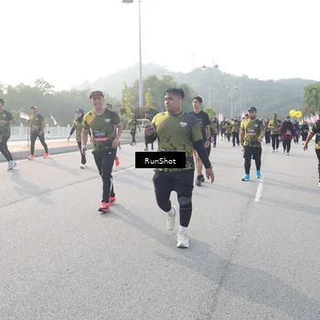 Runner Photo 6880725