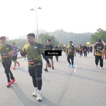 Runner Photo 6880735