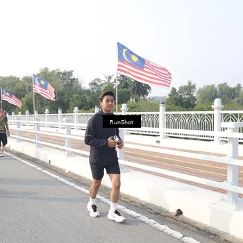 Runner Photo 6880745