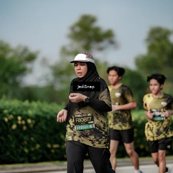 Runner Photo 6880828