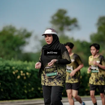 Runner Photo 6880866