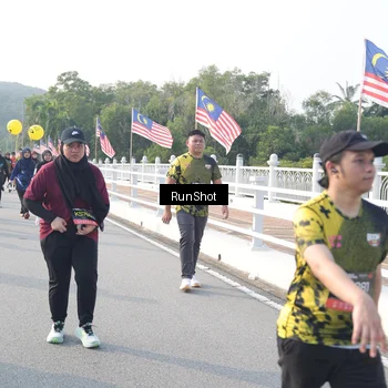 Runner Photo 6880898