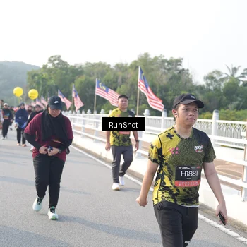 Runner Photo 6880905