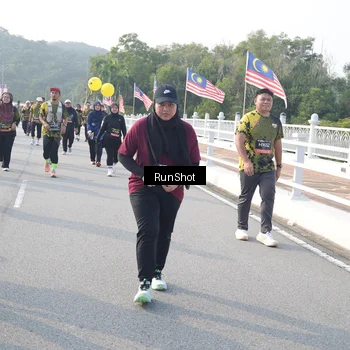 Runner Photo 6880932
