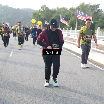 Runner Photo 6880939