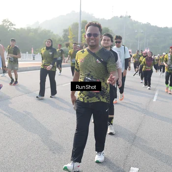 Runner Photo 6880941