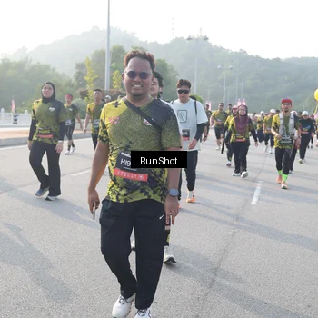 Runner Photo 6880947