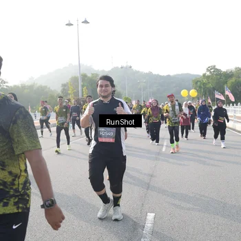 Runner Photo 6880957