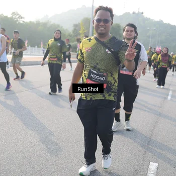 Runner Photo 6880962