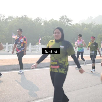 Runner Photo 6880974