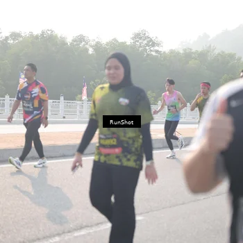 Runner Photo 6880977