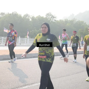 Runner Photo 6880979
