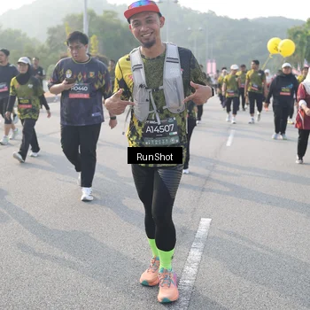Runner Photo 6881028