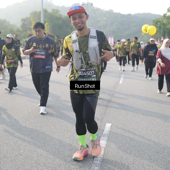 Runner Photo 6881029