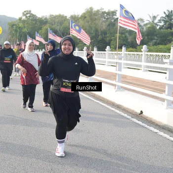 Runner Photo 6881044