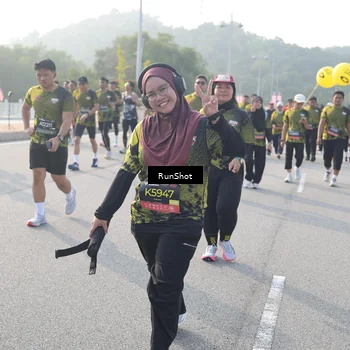 Runner Photo 6881081