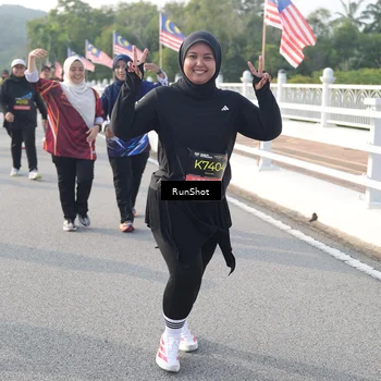 Runner Photo 6881082