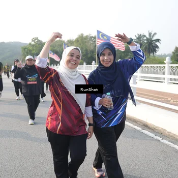 Runner Photo 6881122
