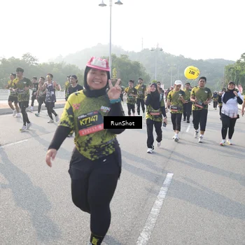 Runner Photo 6881126