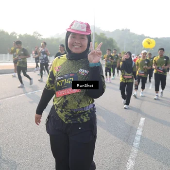 Runner Photo 6881131