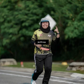 Runner Photo 6881216