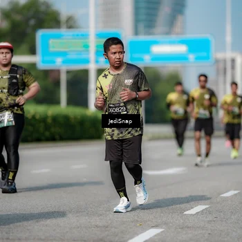 Runner Photo 6881276