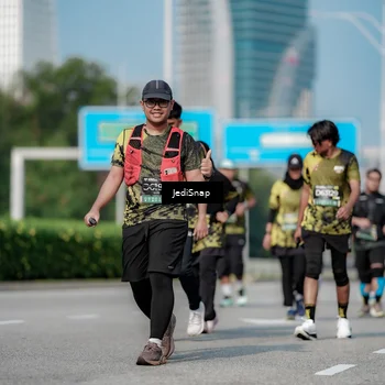 Runner Photo 6881877