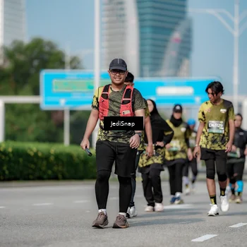 Runner Photo 6881878