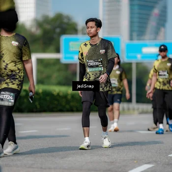 Runner Photo 6881956