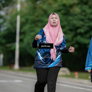 Runner Photo 6882122
