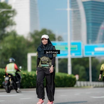 Runner Photo 6882455