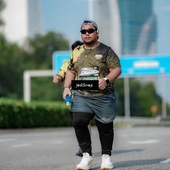 Runner Photo 6882482