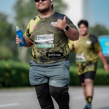 Runner Photo 6882502