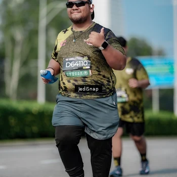 Runner Photo 6882503