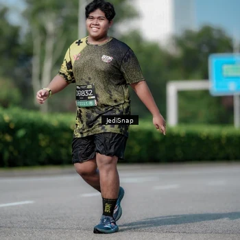 Runner Photo 6882504
