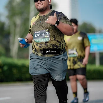 Runner Photo 6882513