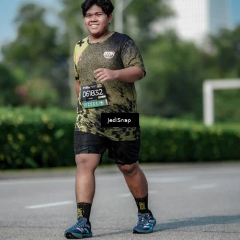 Runner Photo 6882520