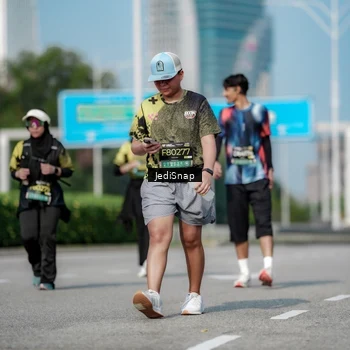 Runner Photo 6882549
