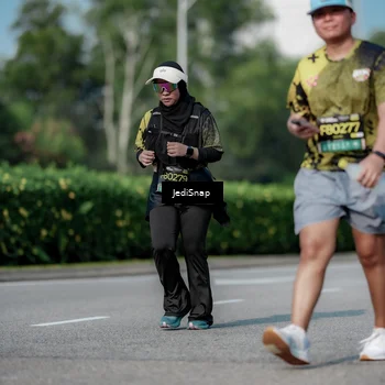 Runner Photo 6882566