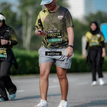 Runner Photo 6882567