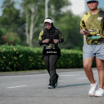 Runner Photo 6882569