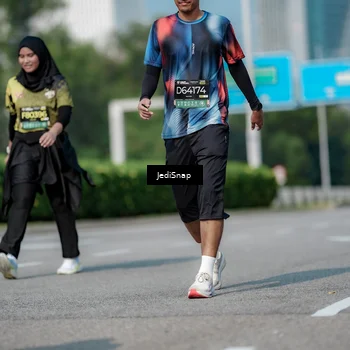 Runner Photo 6882577